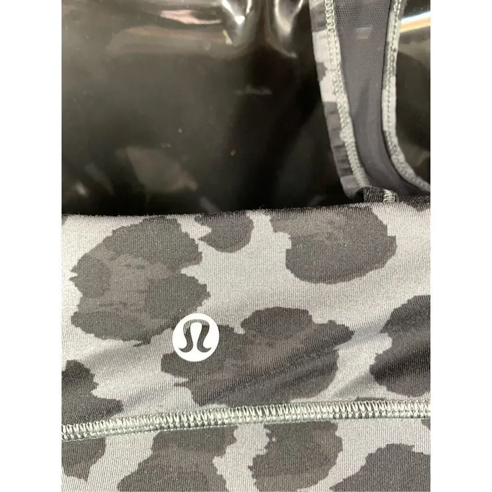 Box 5 -- Lululemon Leopard Stripe Fitted Tank Top Size 8